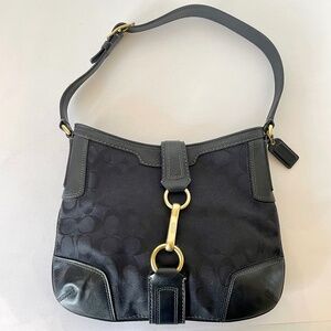 Coach Black Signature Canvas Slim Hamptons Hobo Bag 11058